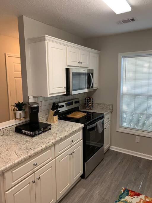Comfy, Stylish Townhome Near I-20! Augusta Dış mekan fotoğraf
